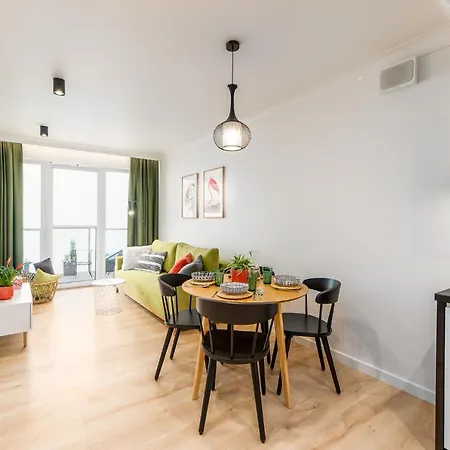 Bellmi - Parking Gratis, Plaza 5min, Komfort I Relaks コウォブジェク