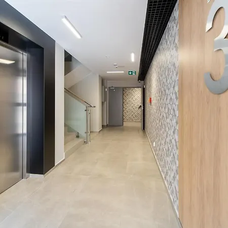 Apartment Bellmi - Parking Gratis, Plaza 5min, Komfort I Relaks