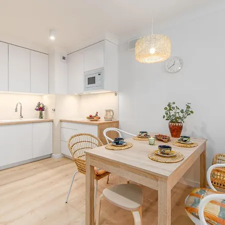 Apartment Bellmi - Parking Gratis, Plaza 5min, Komfort I Relaks Kolberg