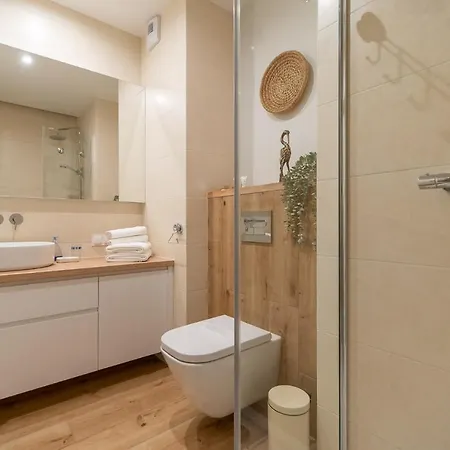 Bellmi - Parking Gratis, Plaza 5min, Komfort I Relaks 코워브제크